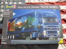 images/productimages/small/Volvo FH16 Trailer Blue Rebbel Revell 1;24 doos.jpg